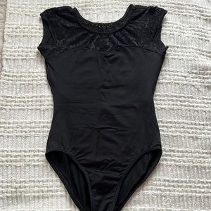 Motionwear black cap sleeve leotard